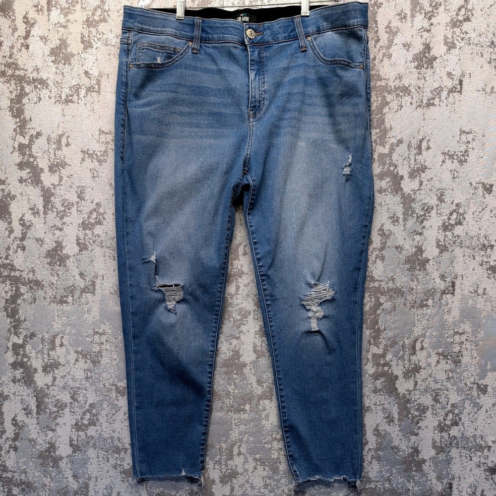 LuLaRoe Women 40 Distressed Skinny Jeans Blue Medium Wash Raw Hem L-161367